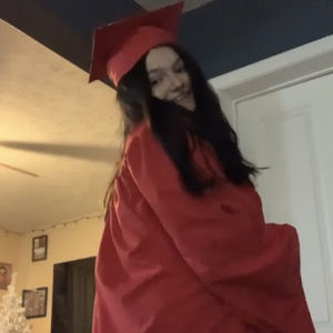 Meet your Posher, Hailey